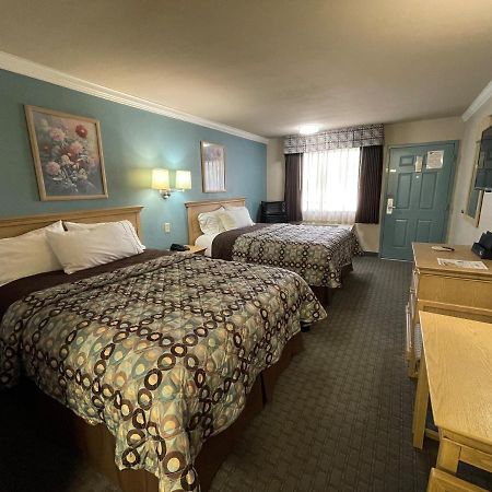 Americas Best Value Inn Hobby Airport Houston Exterior photo